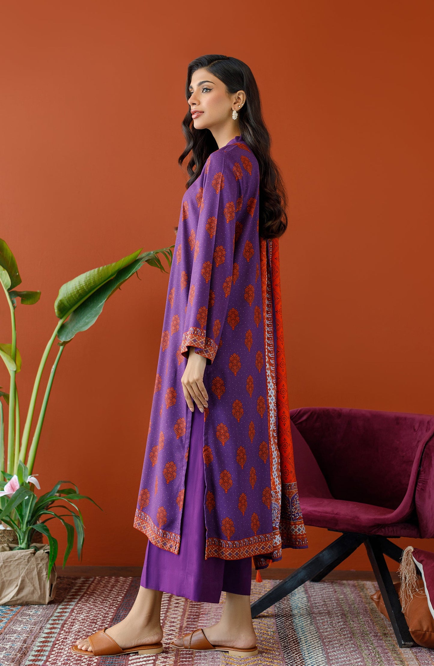 Orient - Unstitched 3 Piece Printed Linen Shirt , Linen Pant and Linen Dupatta