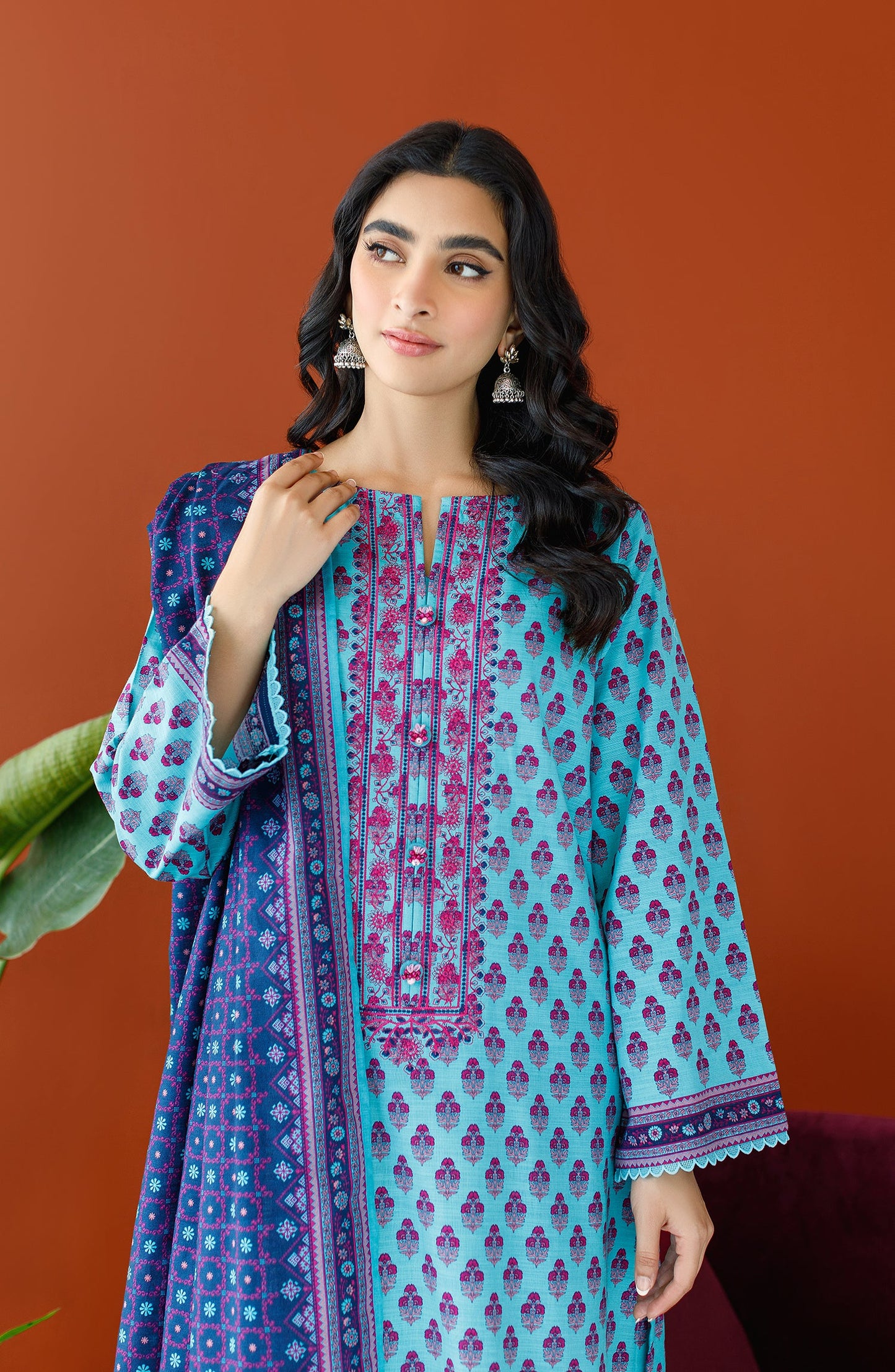 Orient - Unstitched 3 Piece Embroidered Khaddar Shirt , Khaddar Pant and Khaddar Dupatta