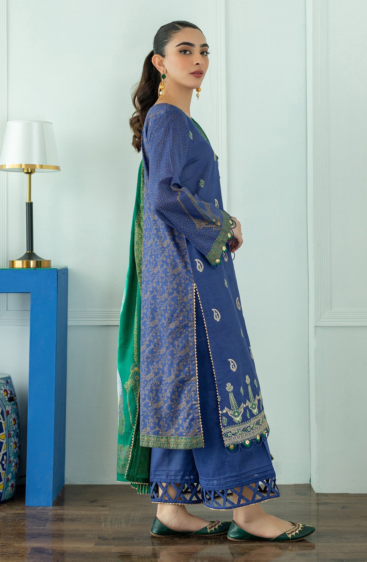 Orient - Unstitched 3 Piece Embroidered Lawn Shirt , Lawn Pant and Lawn Dupatta