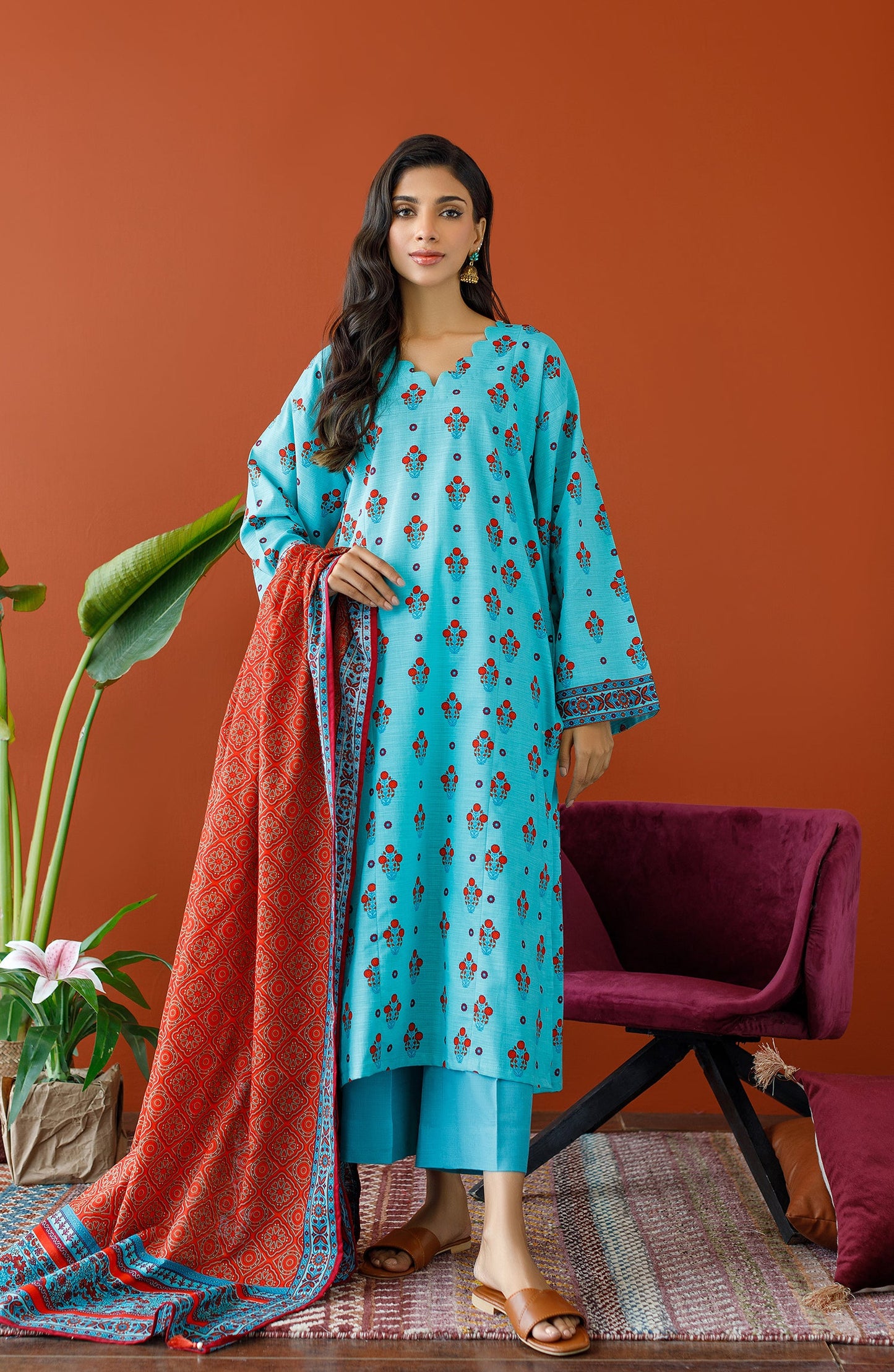 Orient - Unstitched 3 Piece Printed Khaddar Shirt , Khaddar Pant and Khaddar Dupatta