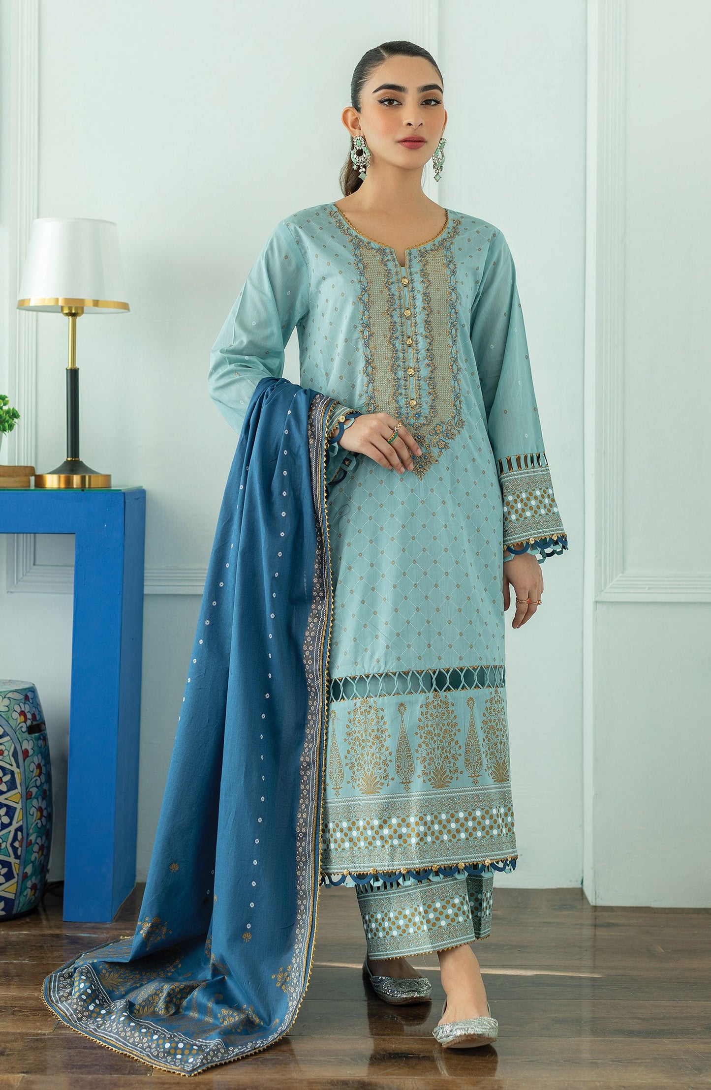 Orient - Unstitched 3 Piece Embroidered Lawn Shirt , Lawn Pant and Lawn Dupatta