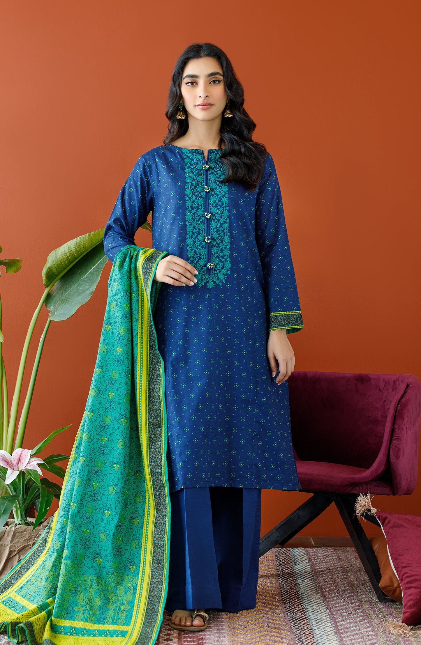 Orient - Unstitched 3 Piece Embroidered Khaddar Shirt , Khaddar Pant and Khaddar Dupatta