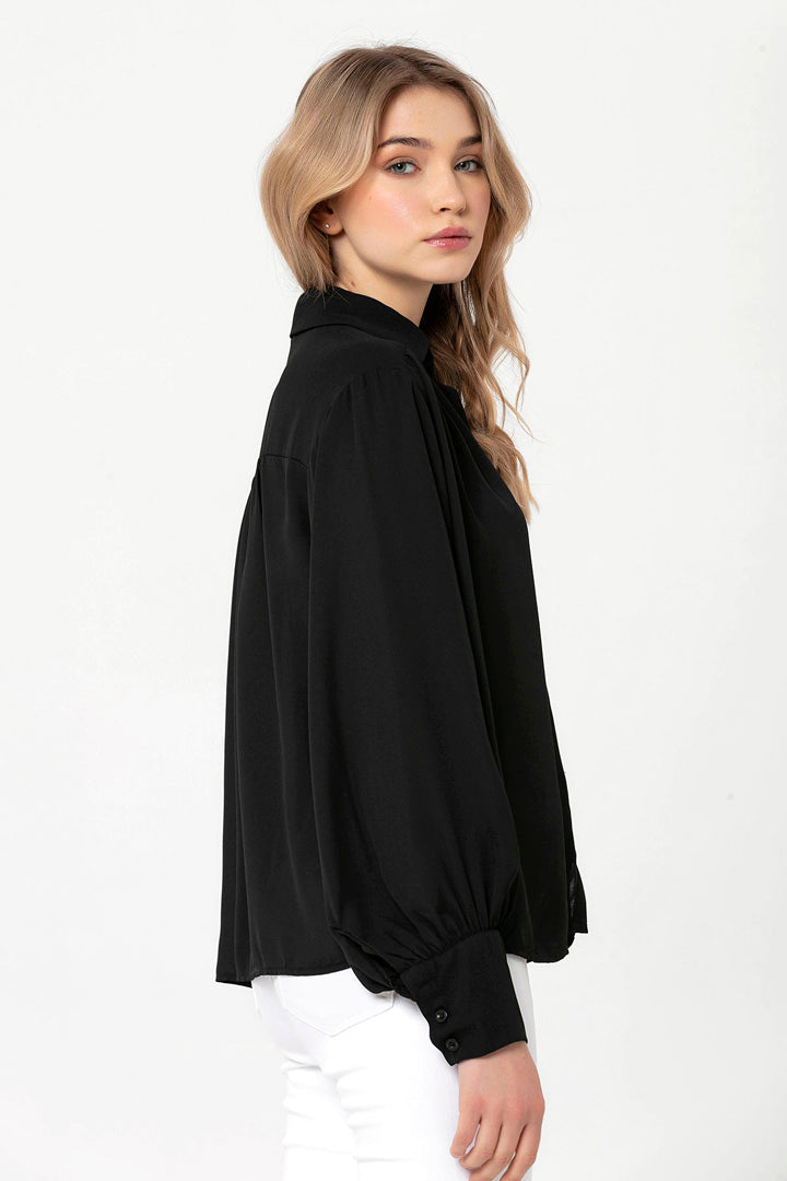 BTW - PLEATED BUTTON DOWN