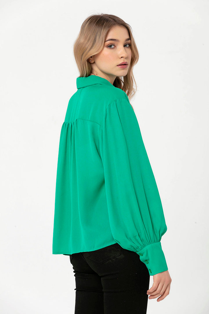 BTW - PLEATED BUTTON DOWN