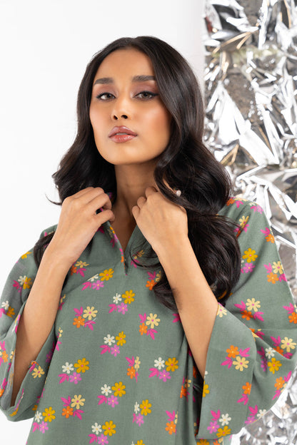 2 PC Printed Khaddar Outfit