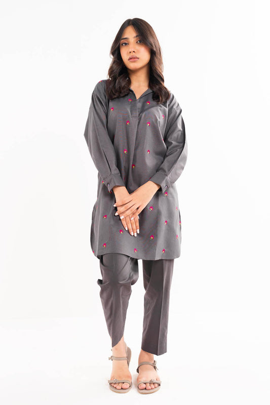 Dyed Embroidered Yarn Dyed Shirt