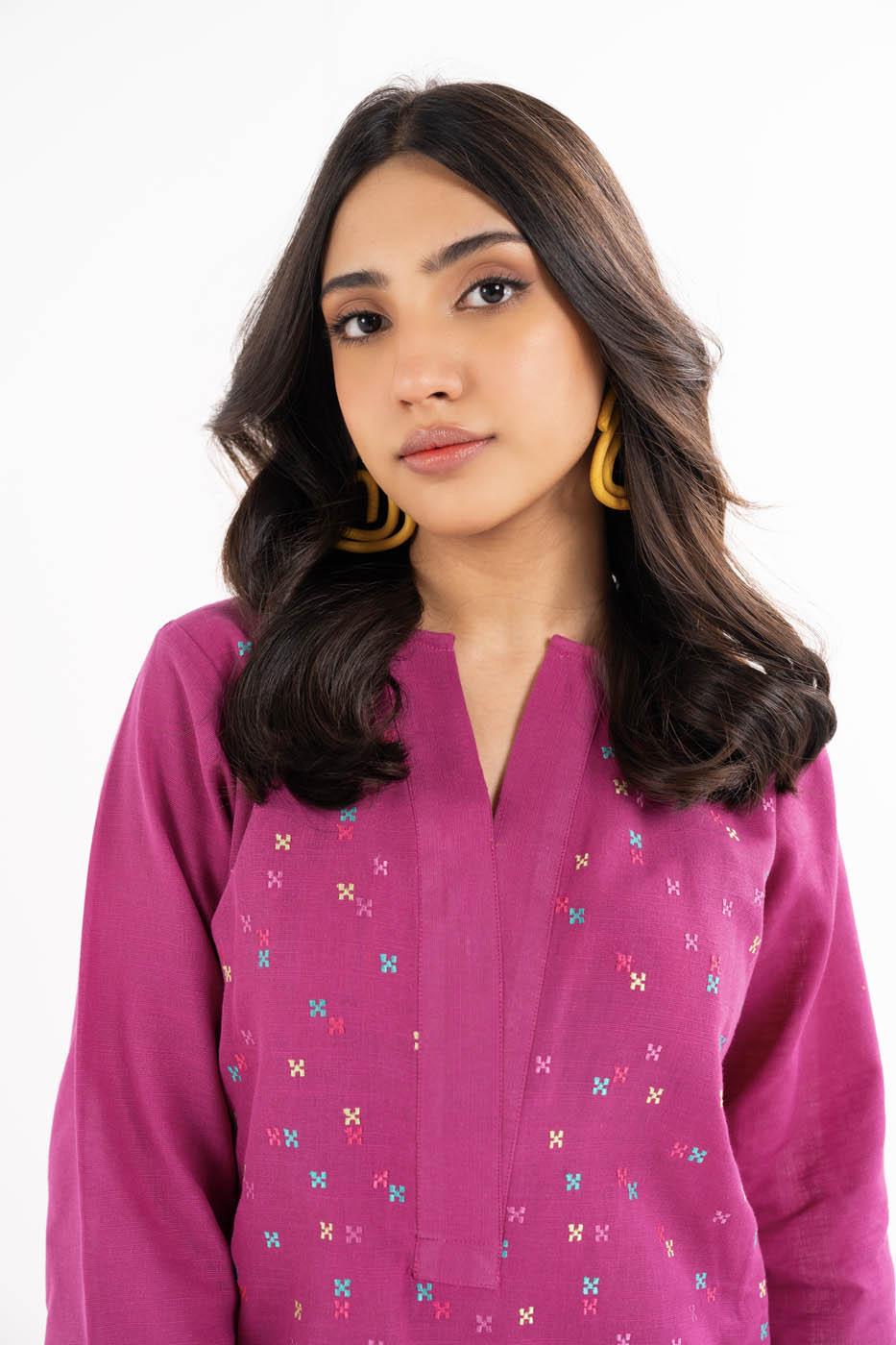 2 PC Embroidered Khaddar Outfit