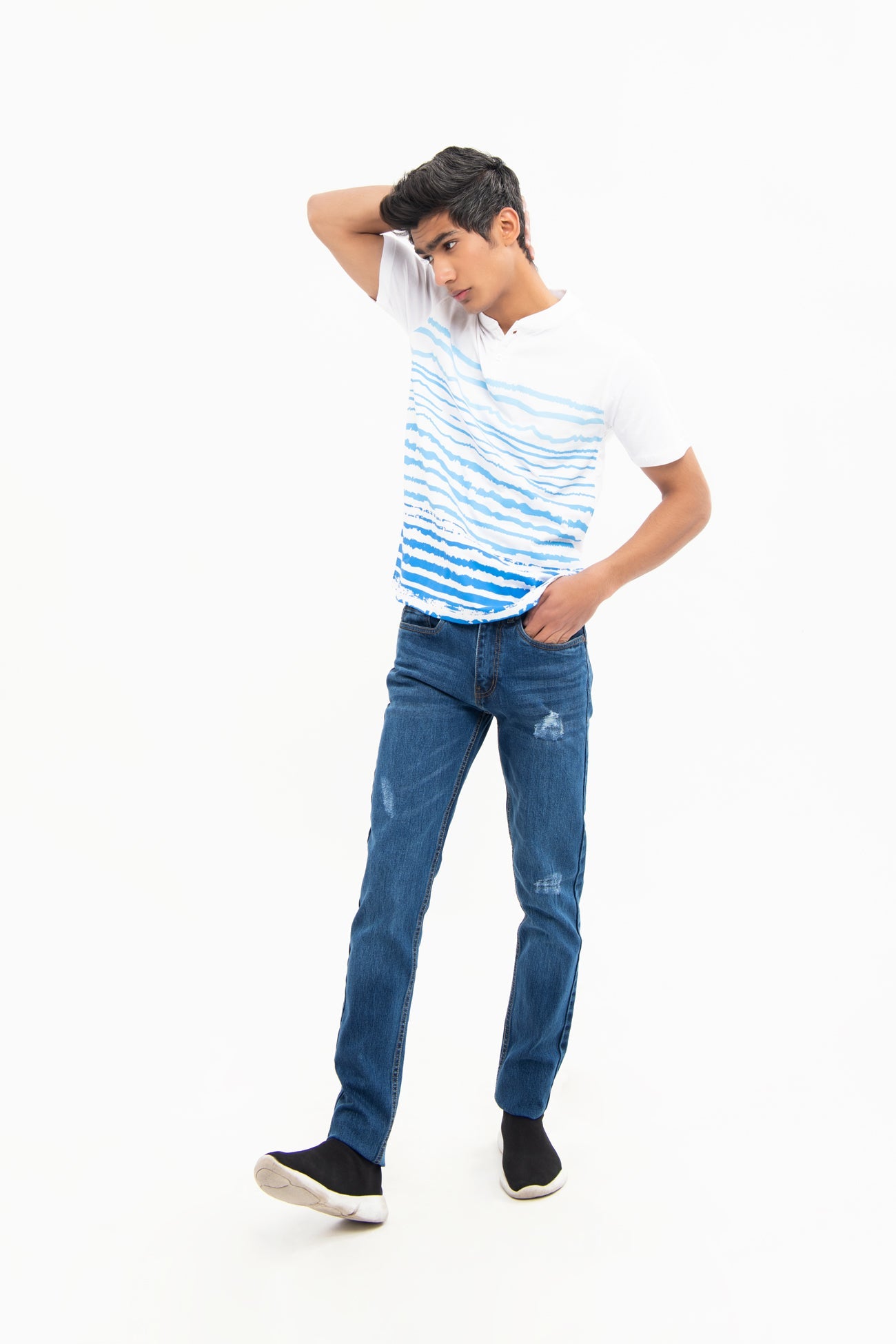 BTW - REGULAR FIT PRINTED HENELY T-SHIRT