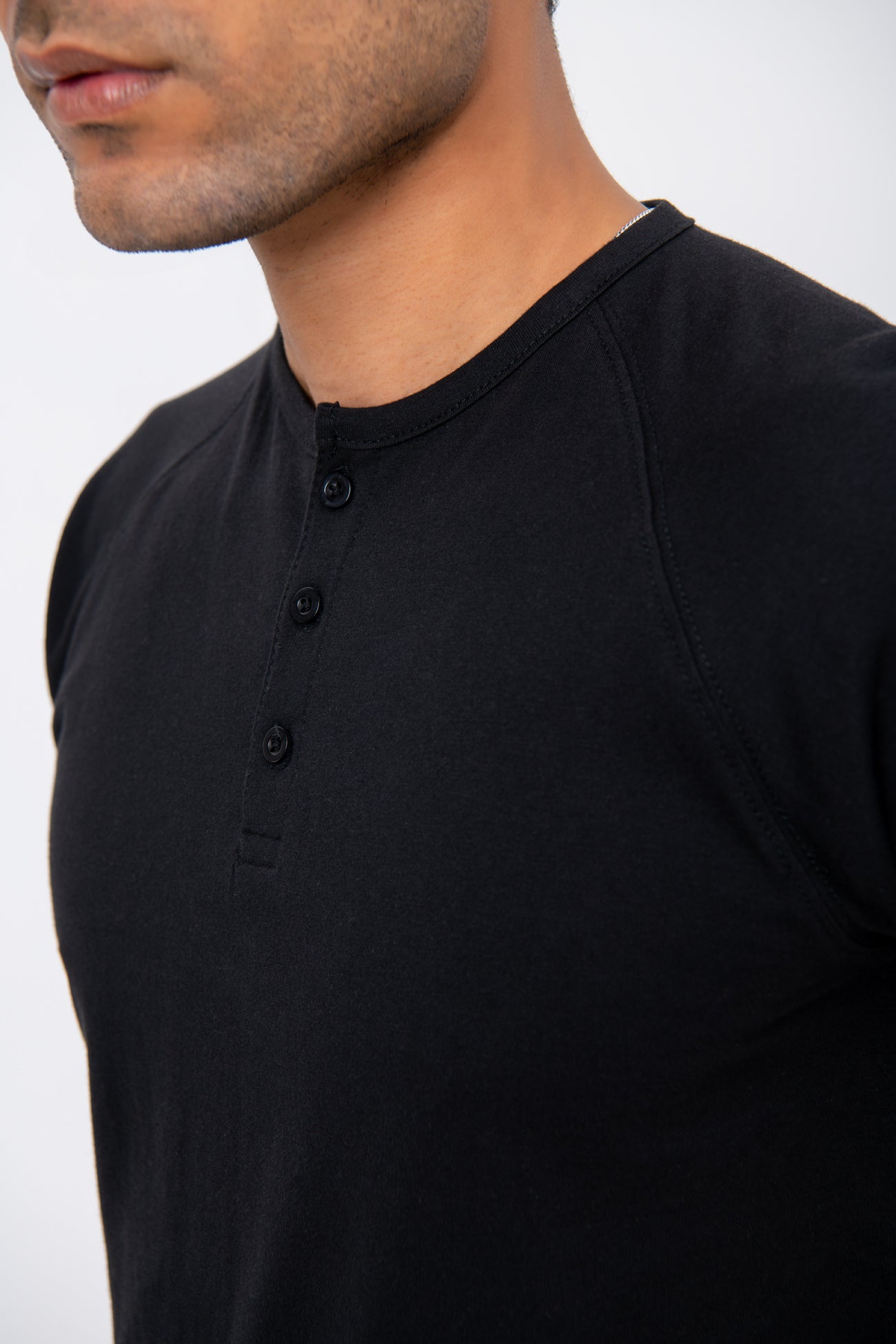 BTW - RELAXED FIT HENELY T-SHIRT