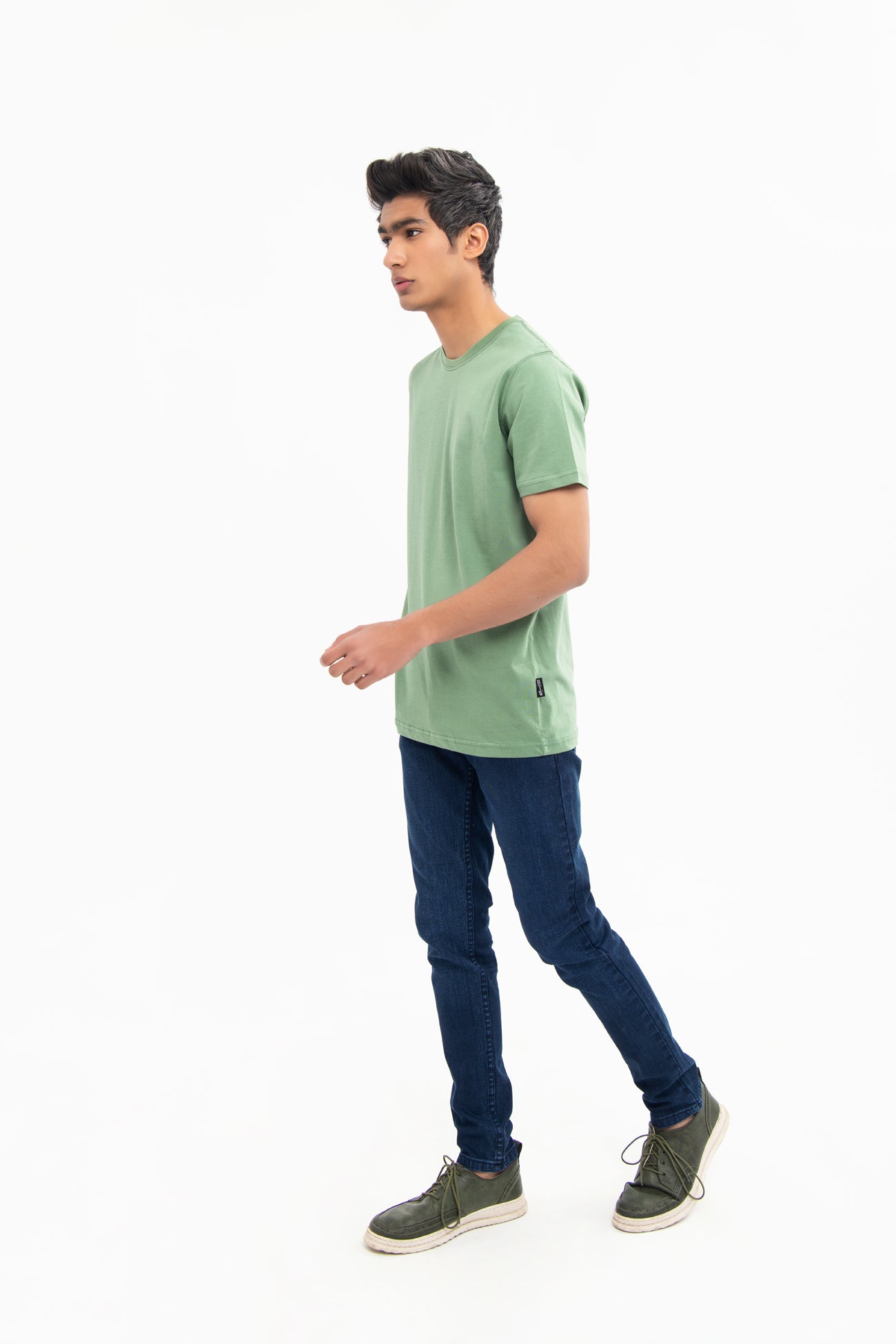 BTW - DROP SHOULDER CREW NECK T-SHIRT