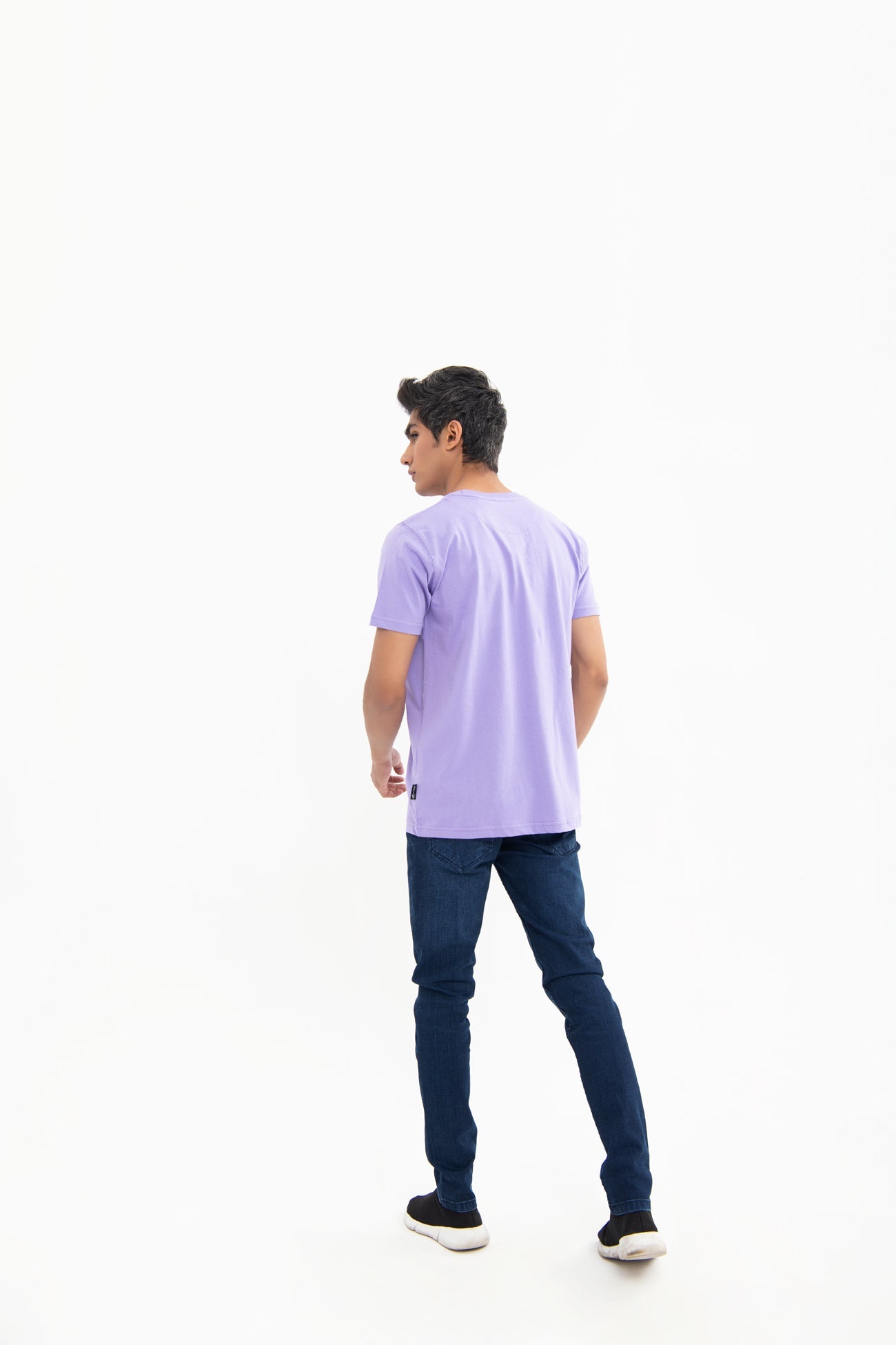 BTW - CREW NECK T-SHIRT WITH PATCH POCKET