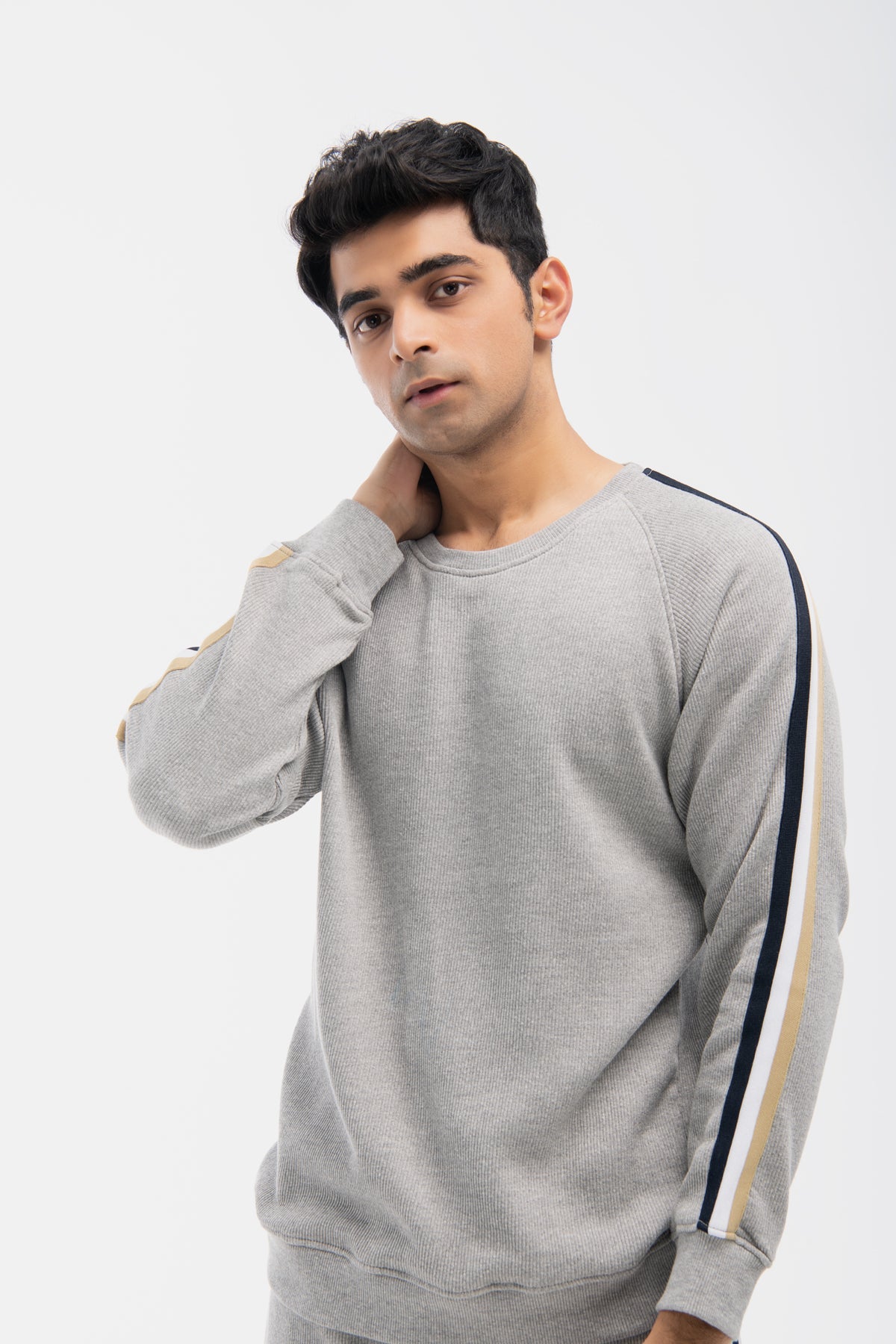 BTW - SOLITUDE (2-PC)