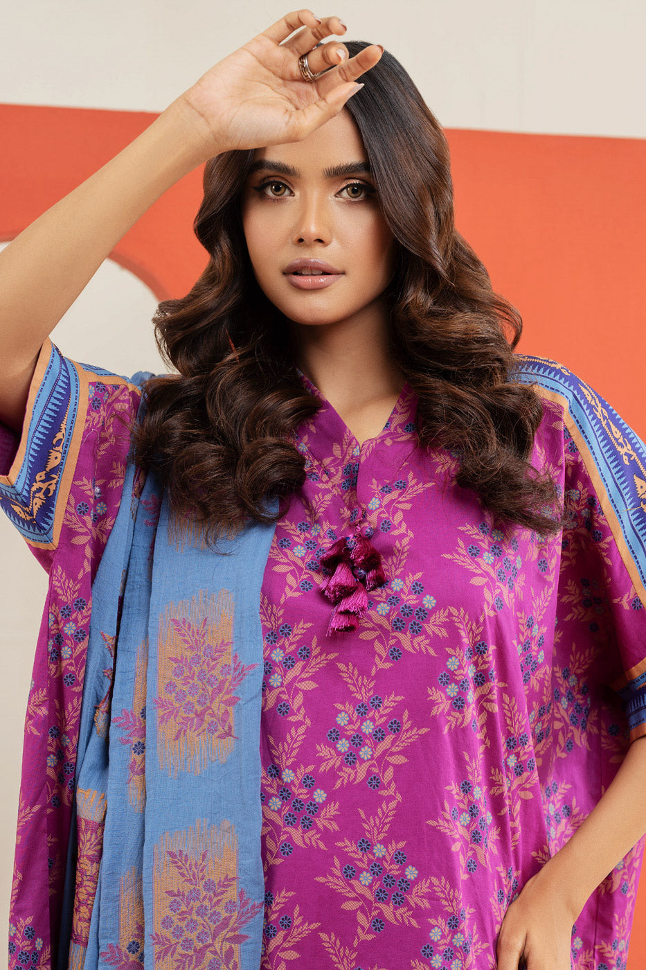 3 Pc Embroidered Cambric Suit With Jacquard Dupatta