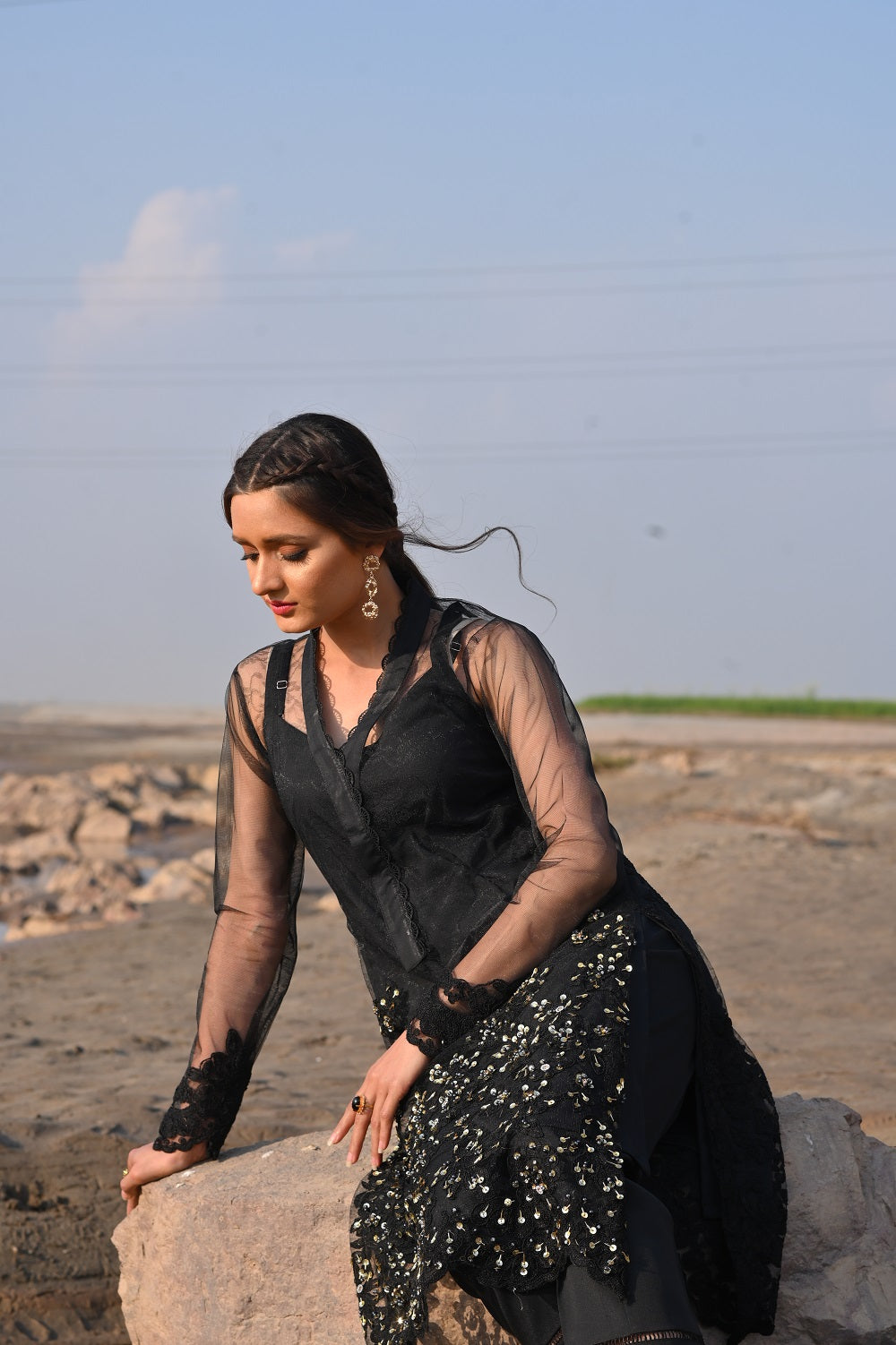 Binilyas - Majesty Black 003