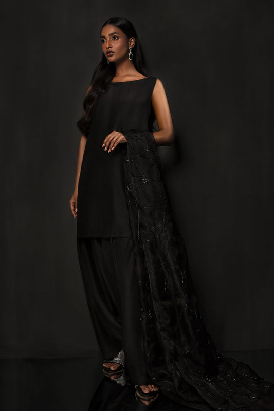 Ayesha Shoaib Malik - OB 001