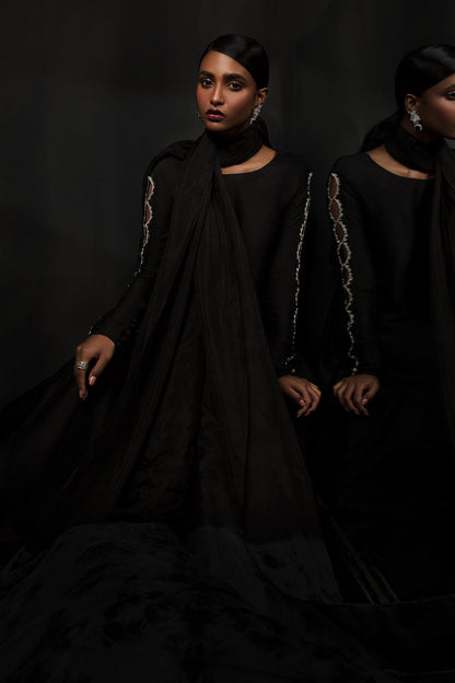 Ayesha Shoaib Malik - OB 002