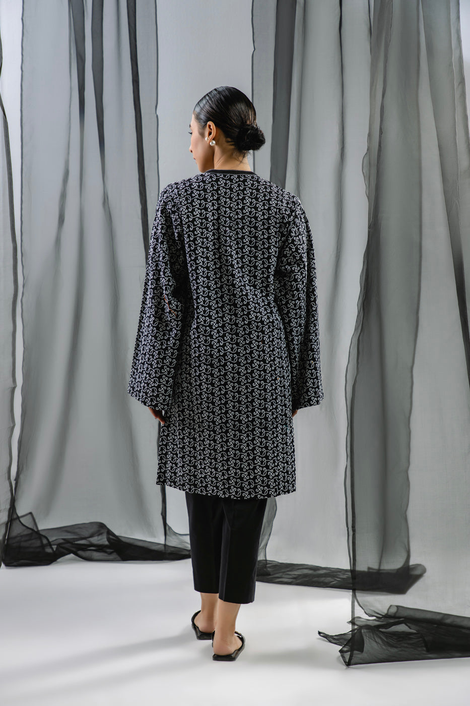 Chikan Kari Kurti