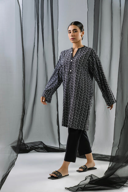 Chikan Kari Kurti