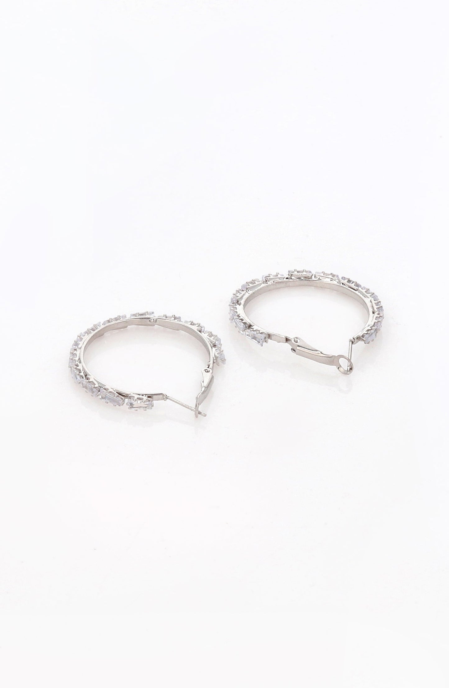 Orient - Loop Earrings