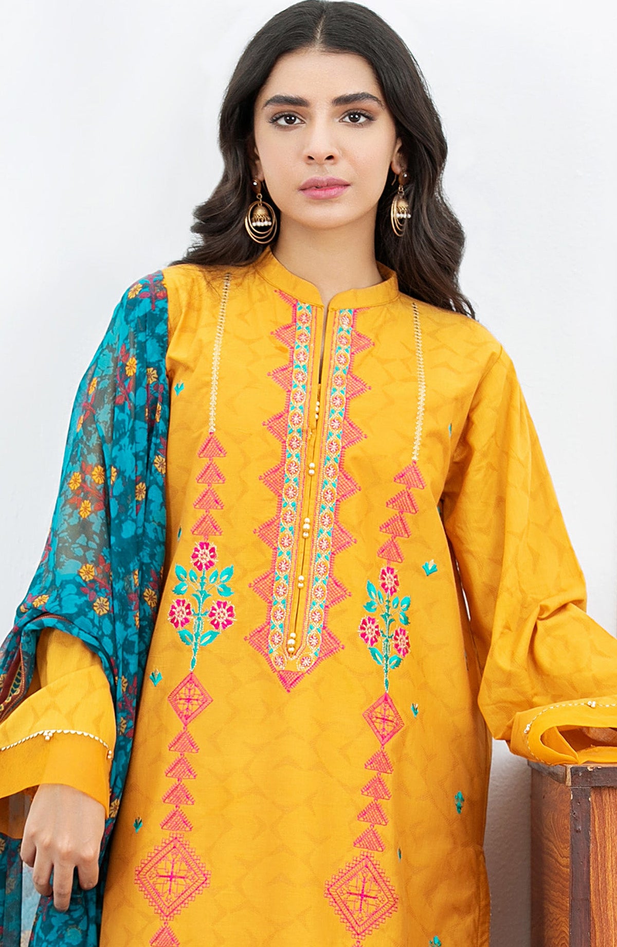 Orient - Unstitched 3 Piece Embroidered Jacquard Suit