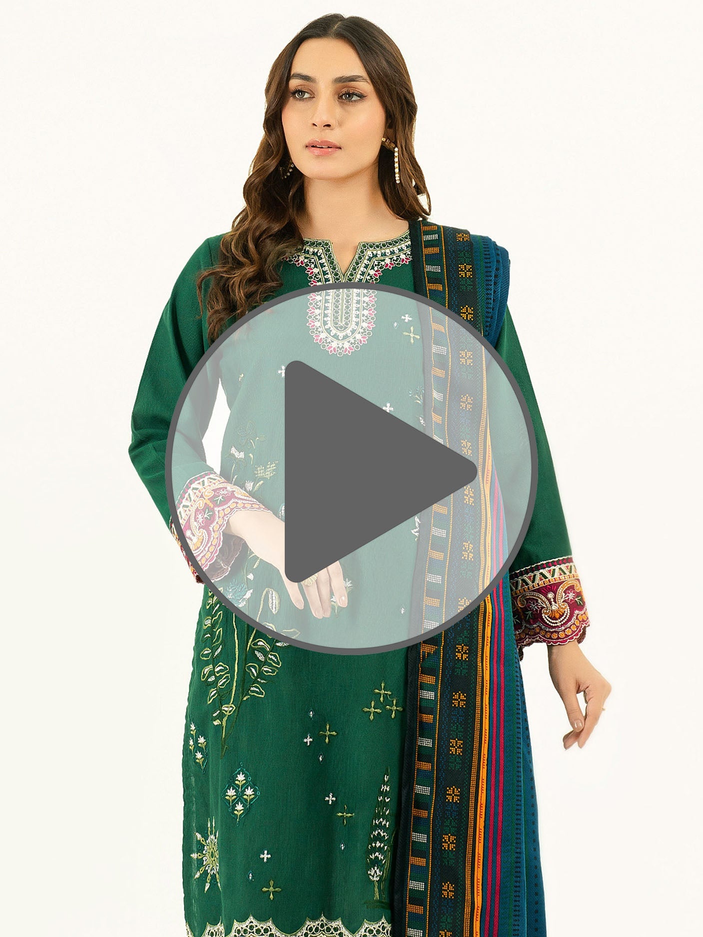 2 Piece Khaddar Suit-Embroidered (Pret)