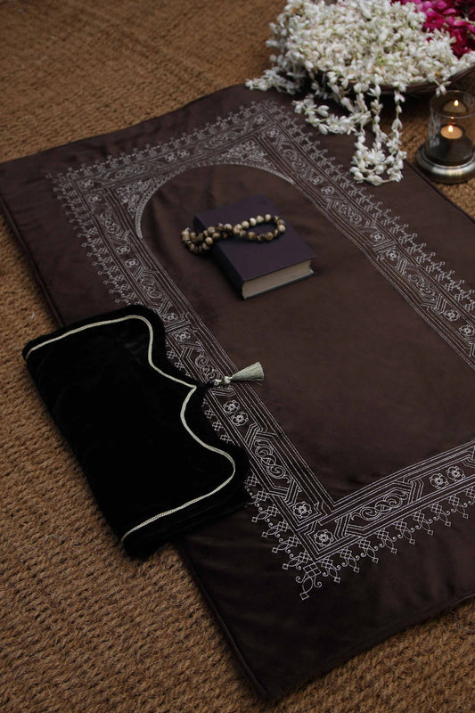 Nishat Linen - Prayer Mat P-Mat23-04G