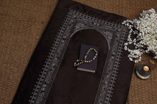 Nishat Linen - Prayer Mat P-Mat23-04