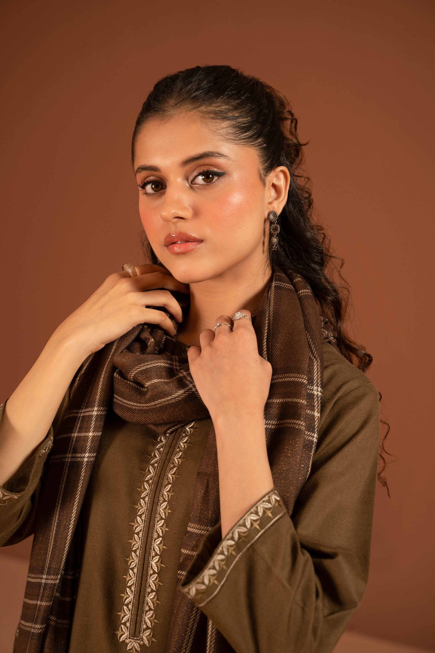 Nishat Linen - 3 Piece - Embroidered Suit - PW23-102