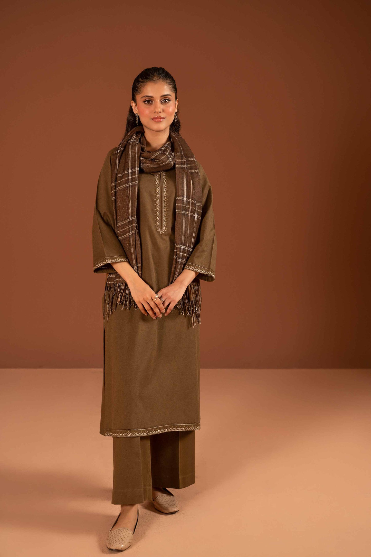 Nishat Linen - 3 Piece - Embroidered Suit - PW23-102