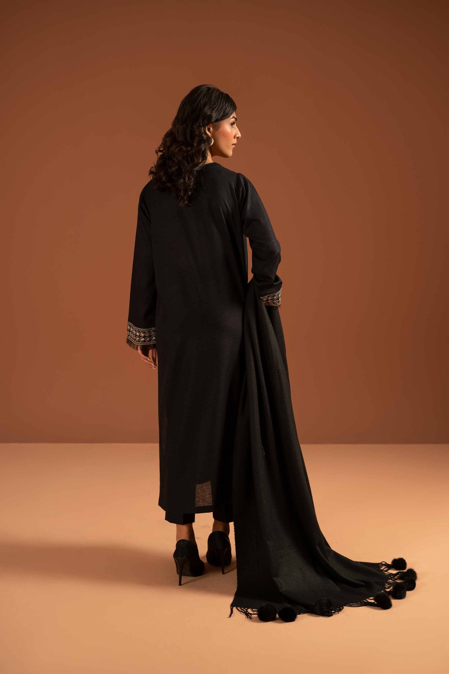 Nishat Linen - 3 Piece - Embroidered Suit - PW23-104