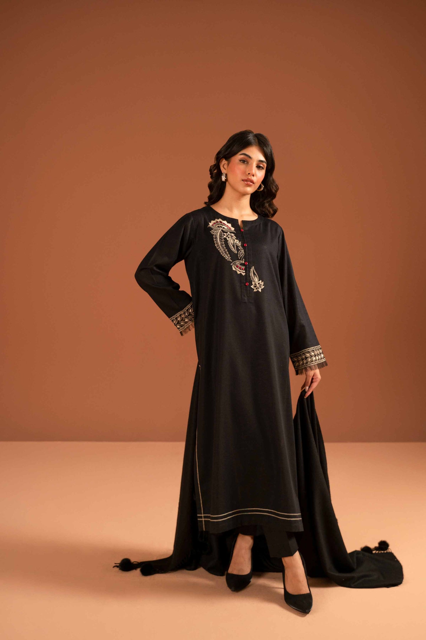 Nishat Linen - 3 Piece - Embroidered Suit - PW23-104