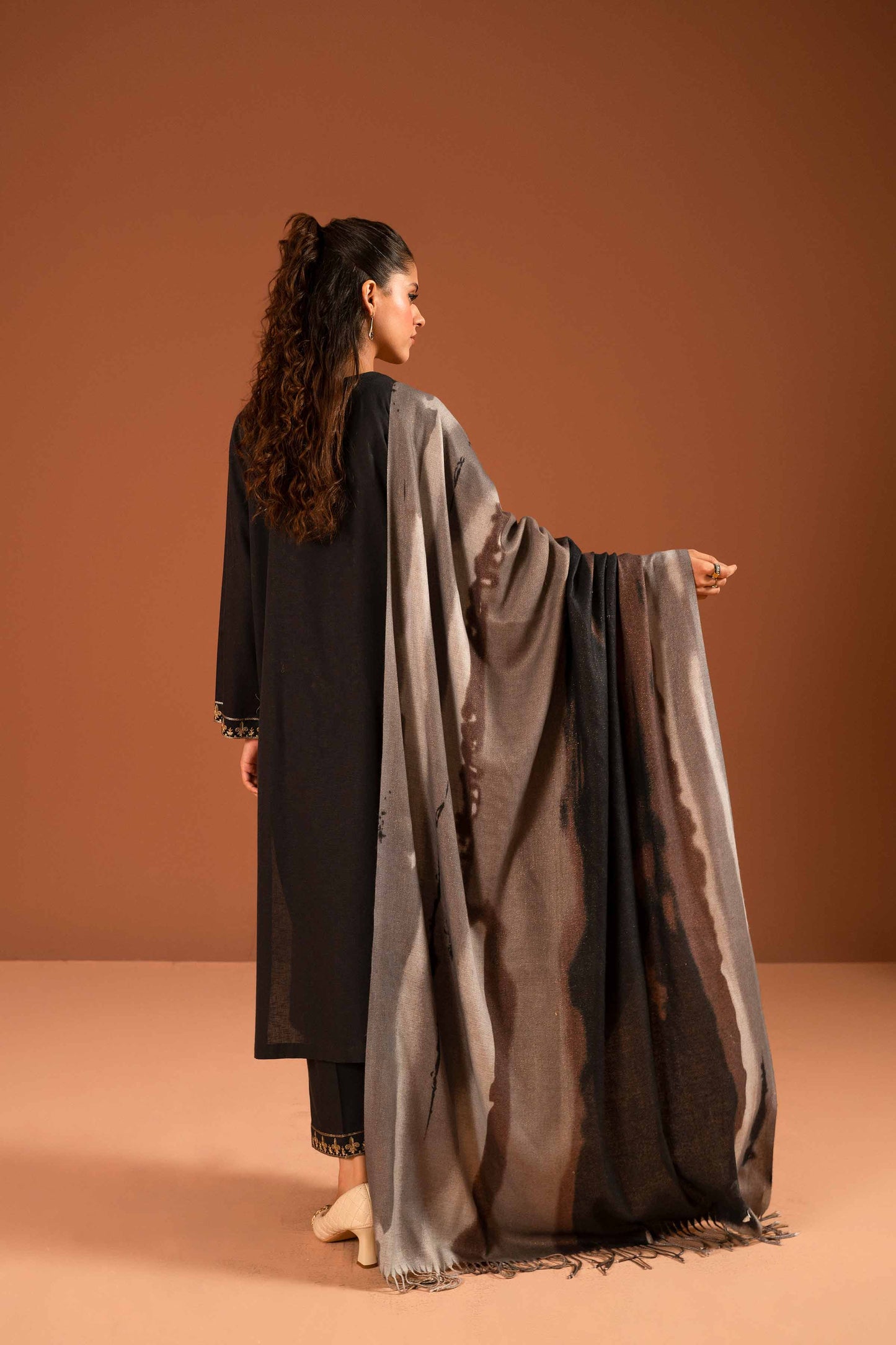 Nishat Linen - 3 Piece - Embroidered Suit - PW23-110