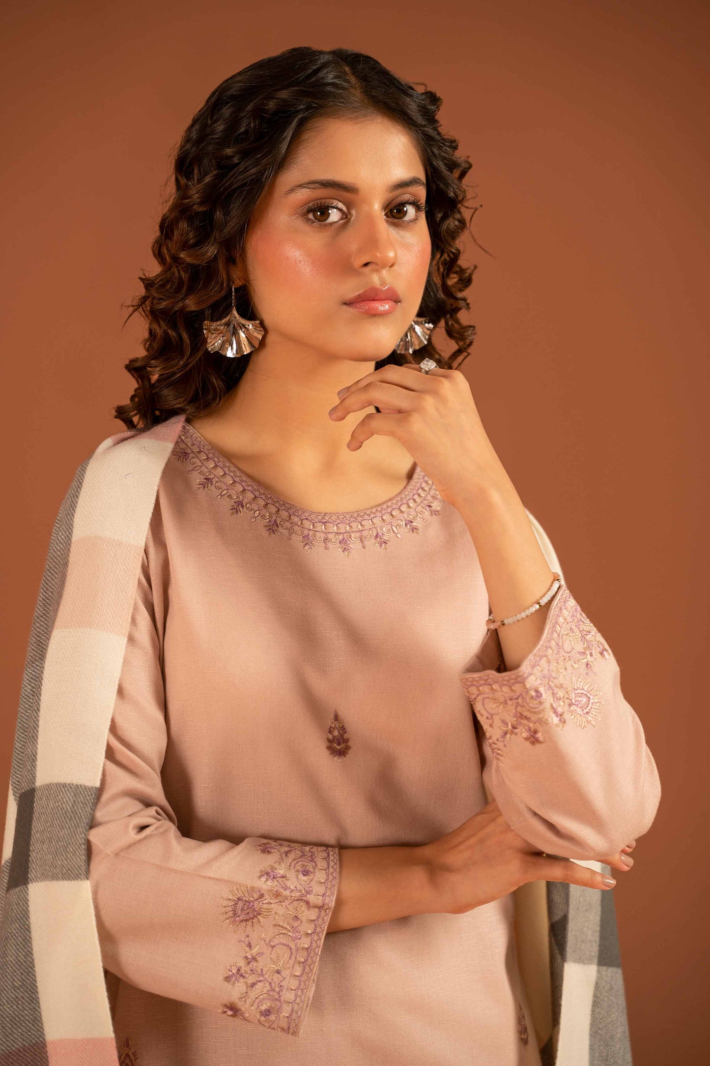 Nishat Linen - 3 Piece - Embroidered Suit - PW23-113