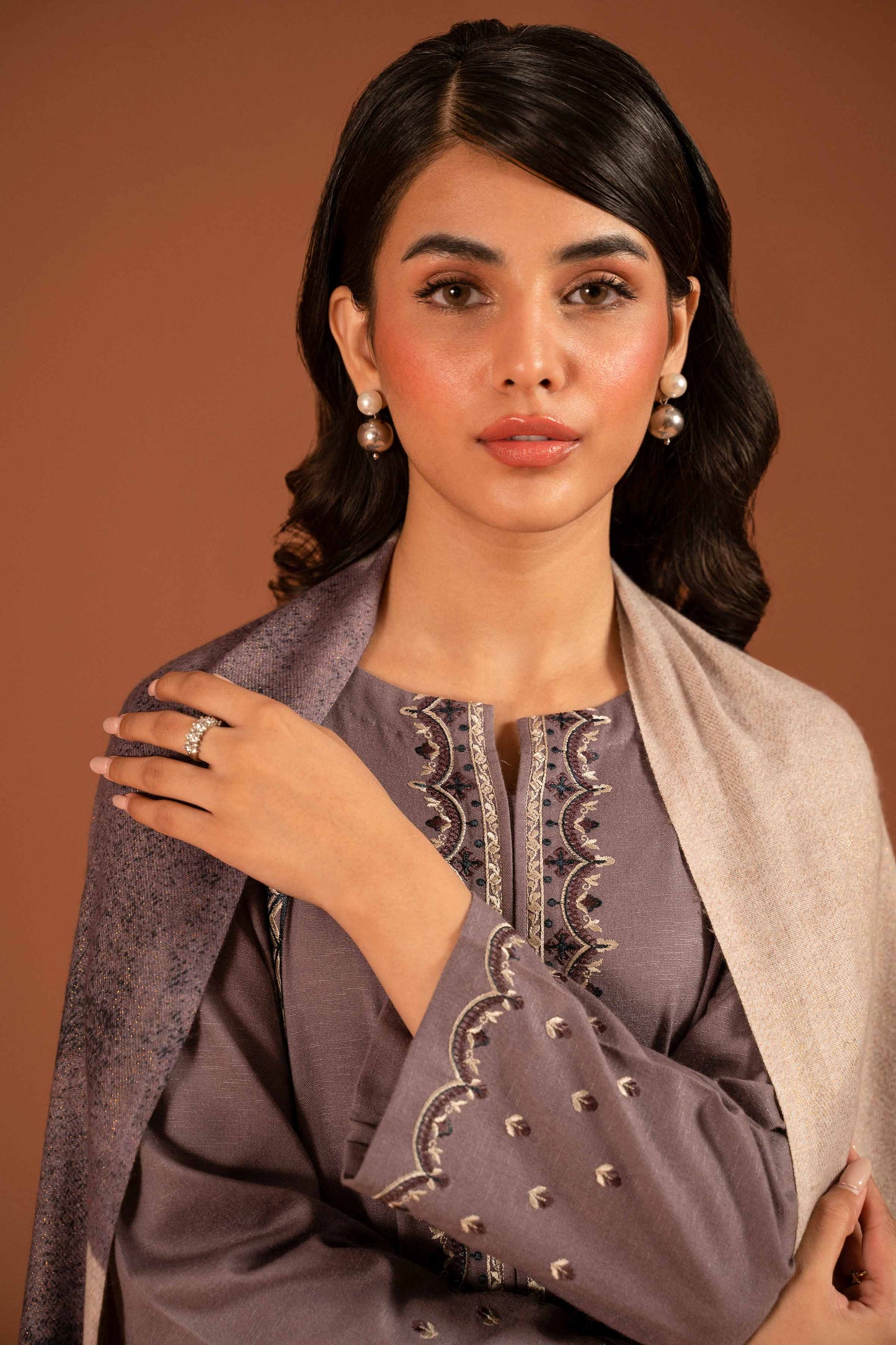 Nishat Linen - 3 Piece - Embroidered Suit - PW23-115