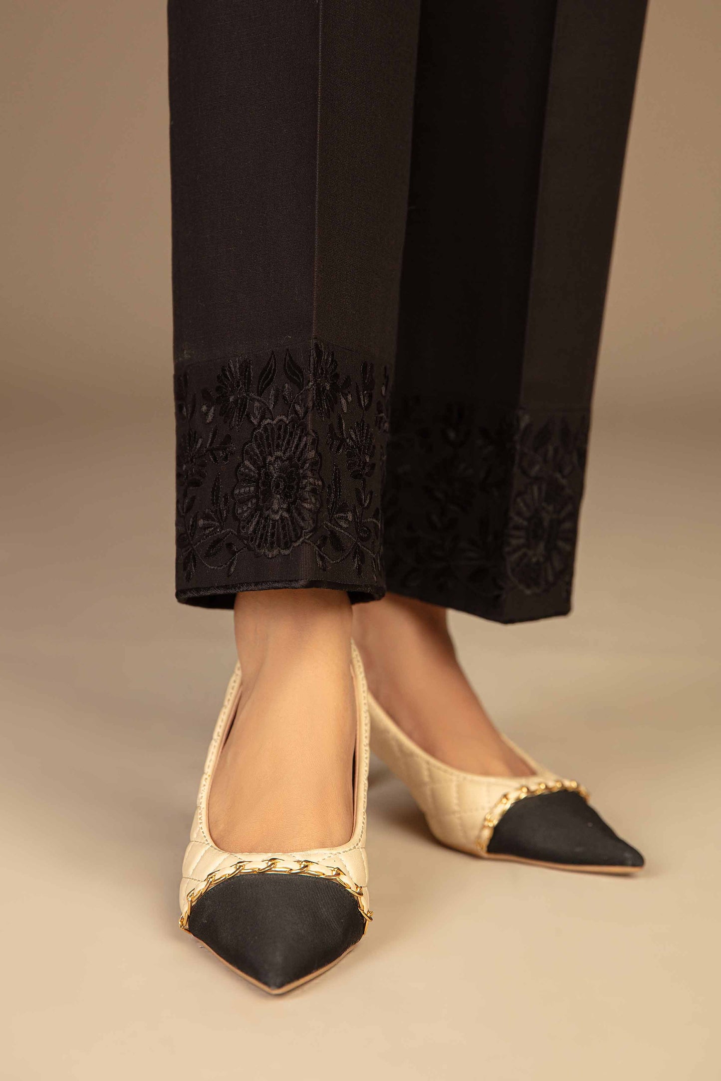 Nishat Linen - Embroidered Trousers - PW23-158