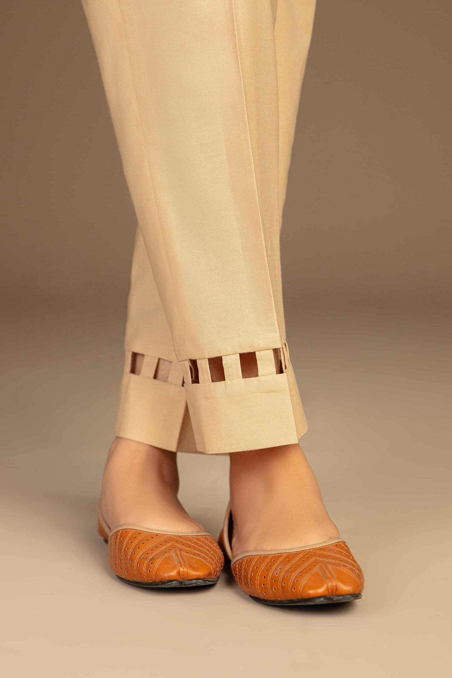 Nishat Linen - Basic Trousers - PW23-189