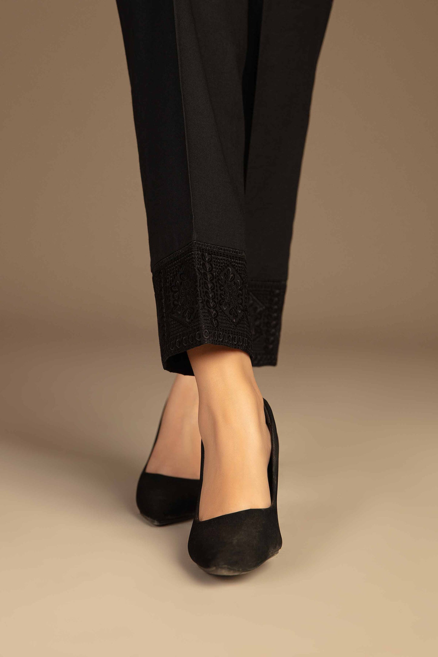 Nishat Linen - Embroidered Trousers - PW23-210