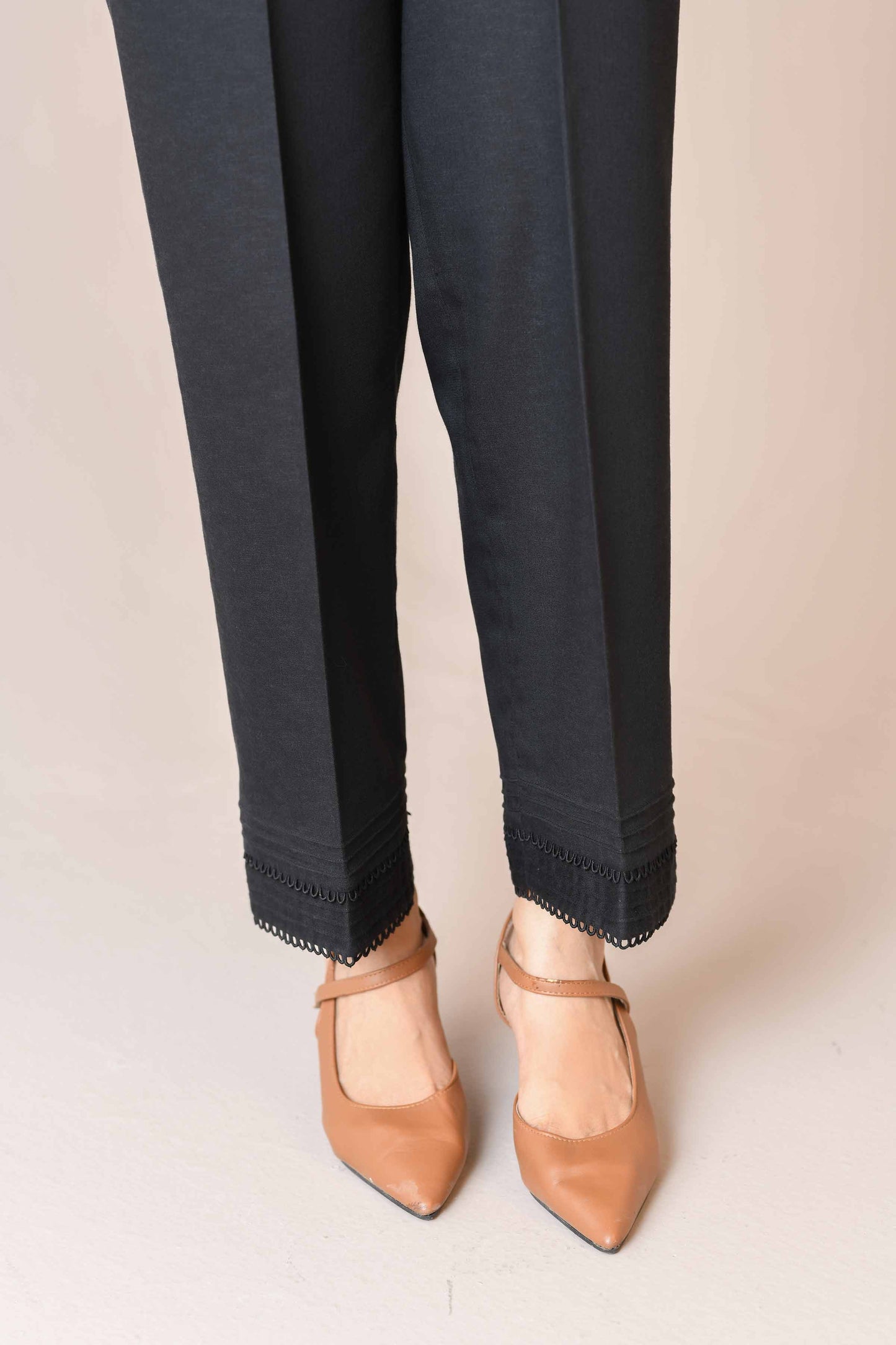 Nishat Linen - Basic Trousers - PW23-213