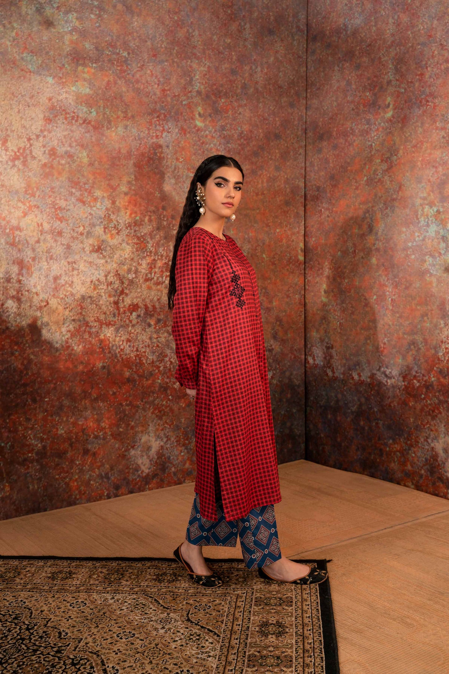 Nishat Linen - 2 Piece - Printed Embroidered Suit - PW23-219