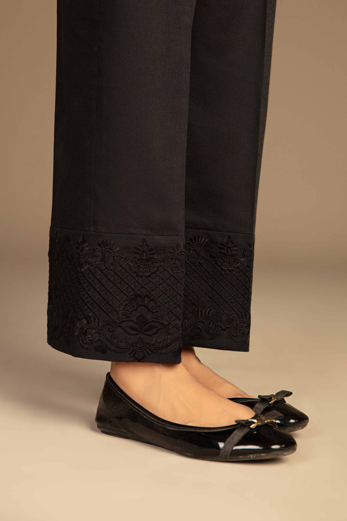 Nishat Linen - Embroidered Trousers - PW23-254