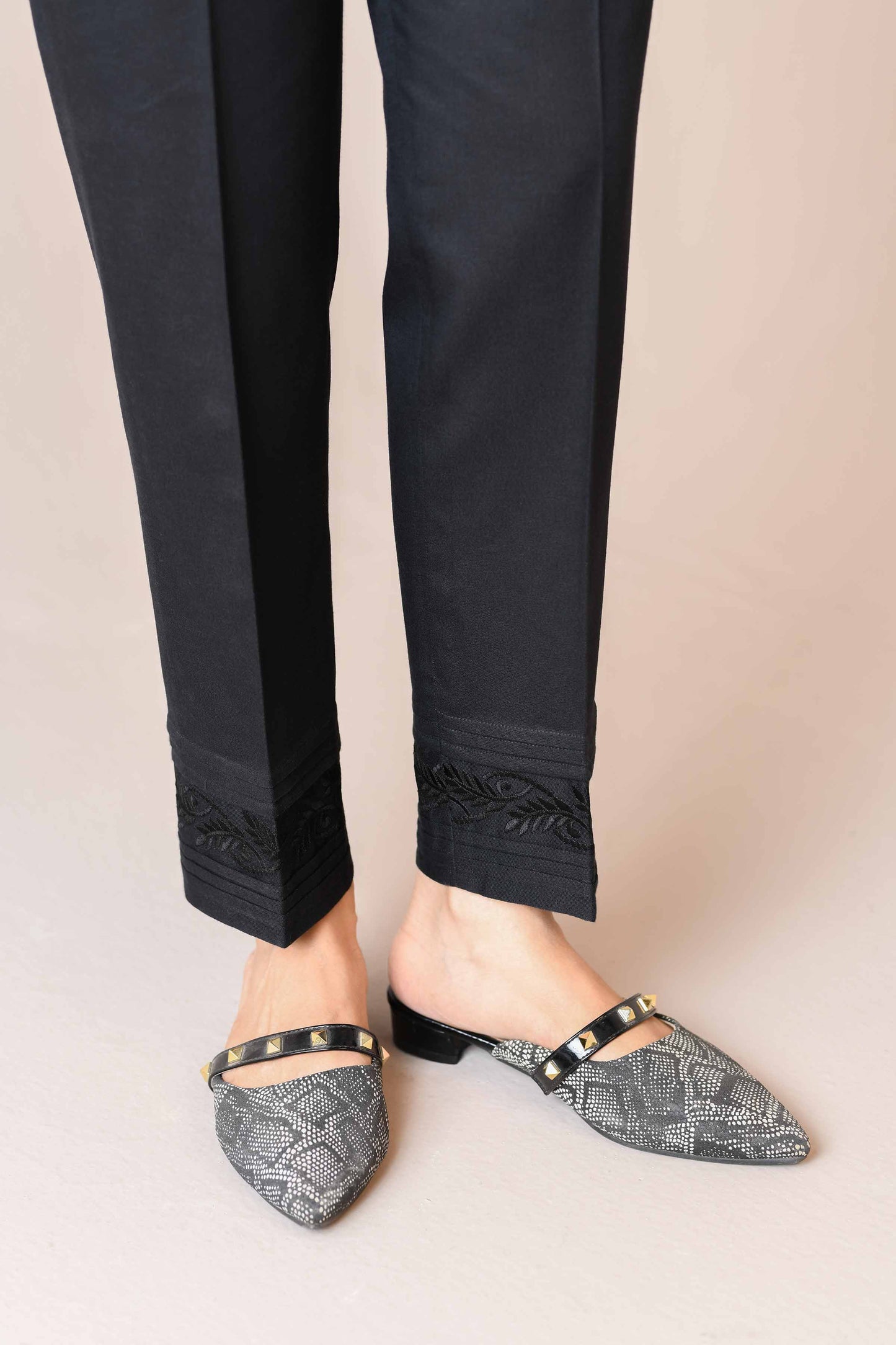 Nishat Linen - Embroidered Trousers - PW23-255