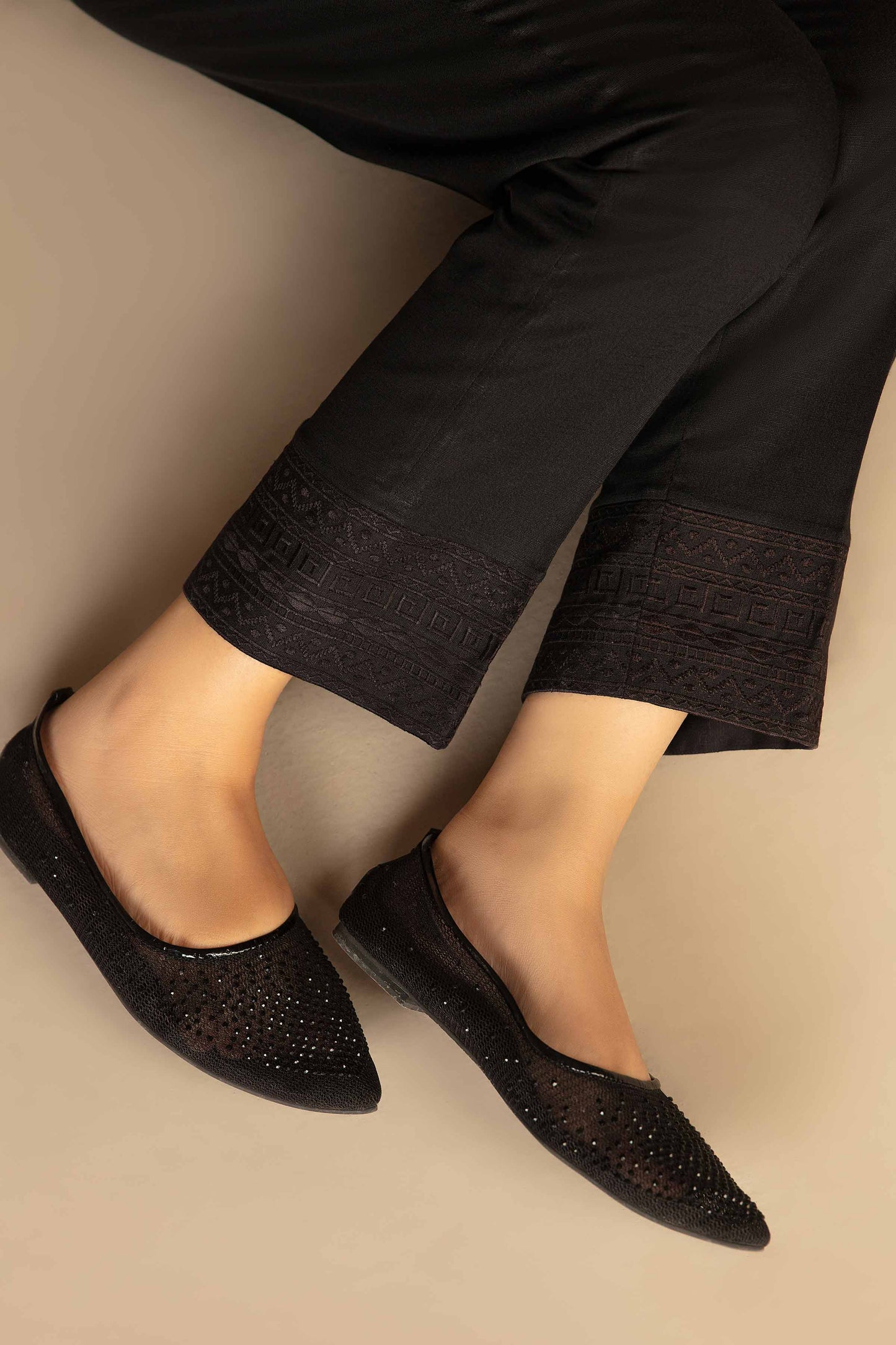 Nishat Linen - Embroidered Trousers - PW23-256