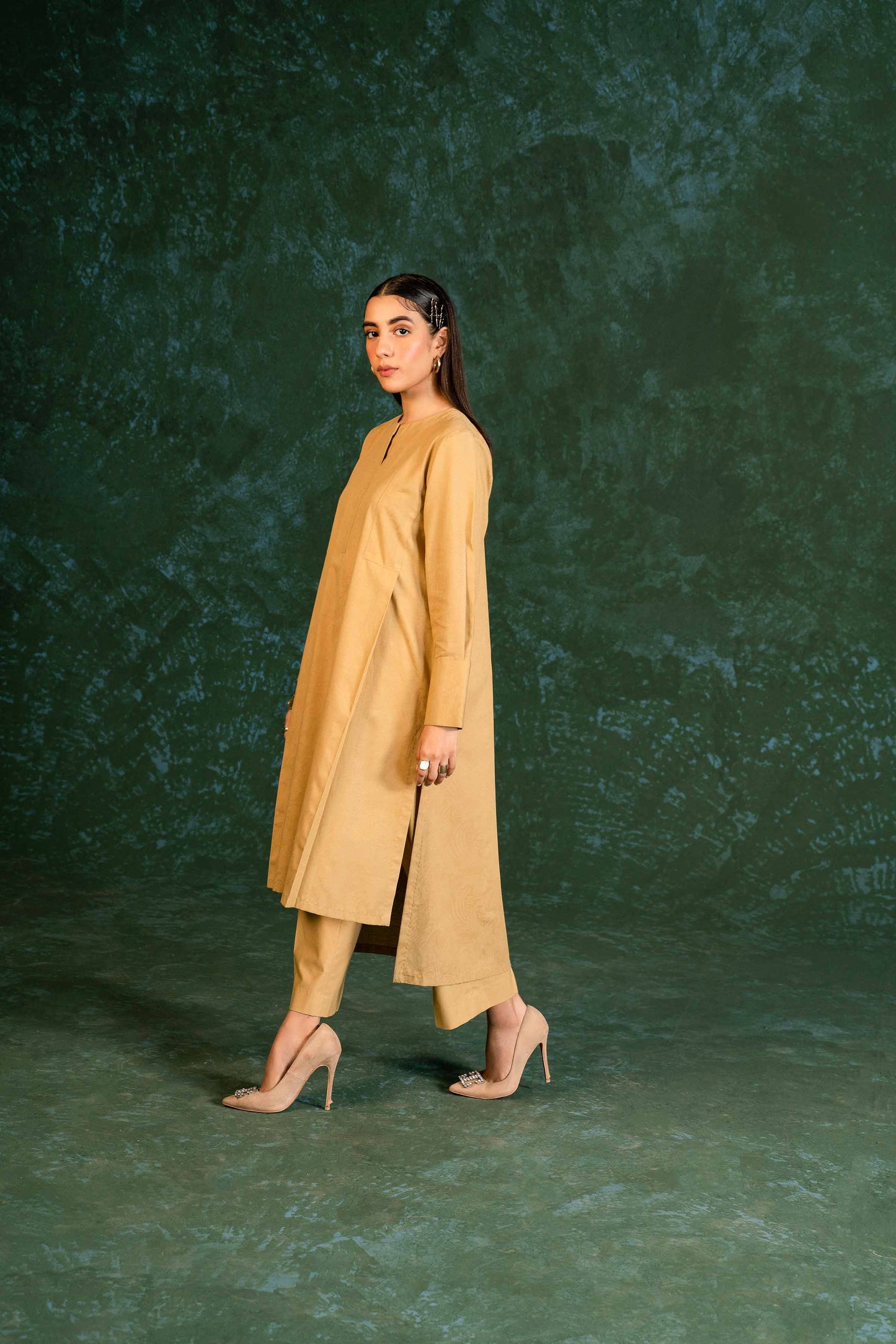 Nishat Linen - 2 Piece - Basic Suit - PW23-47