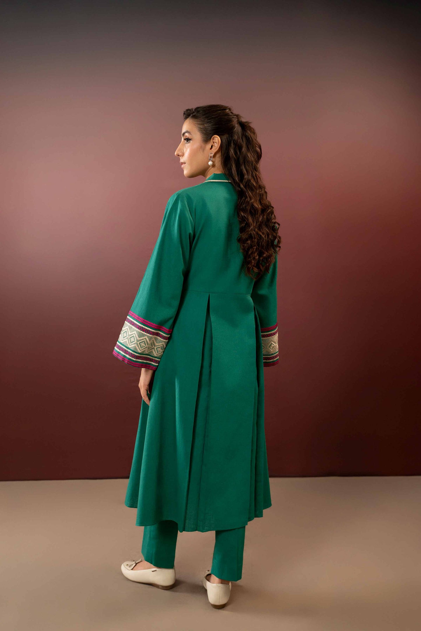 Nishat Linen - 2 Piece - Embroidered Suit - PW23-83