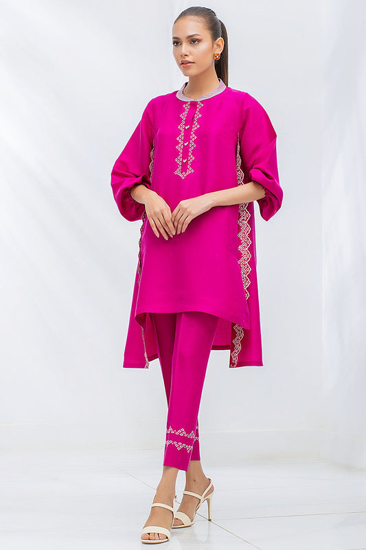 Fuschia Raw Silk Kurta With Embroidery Detailing