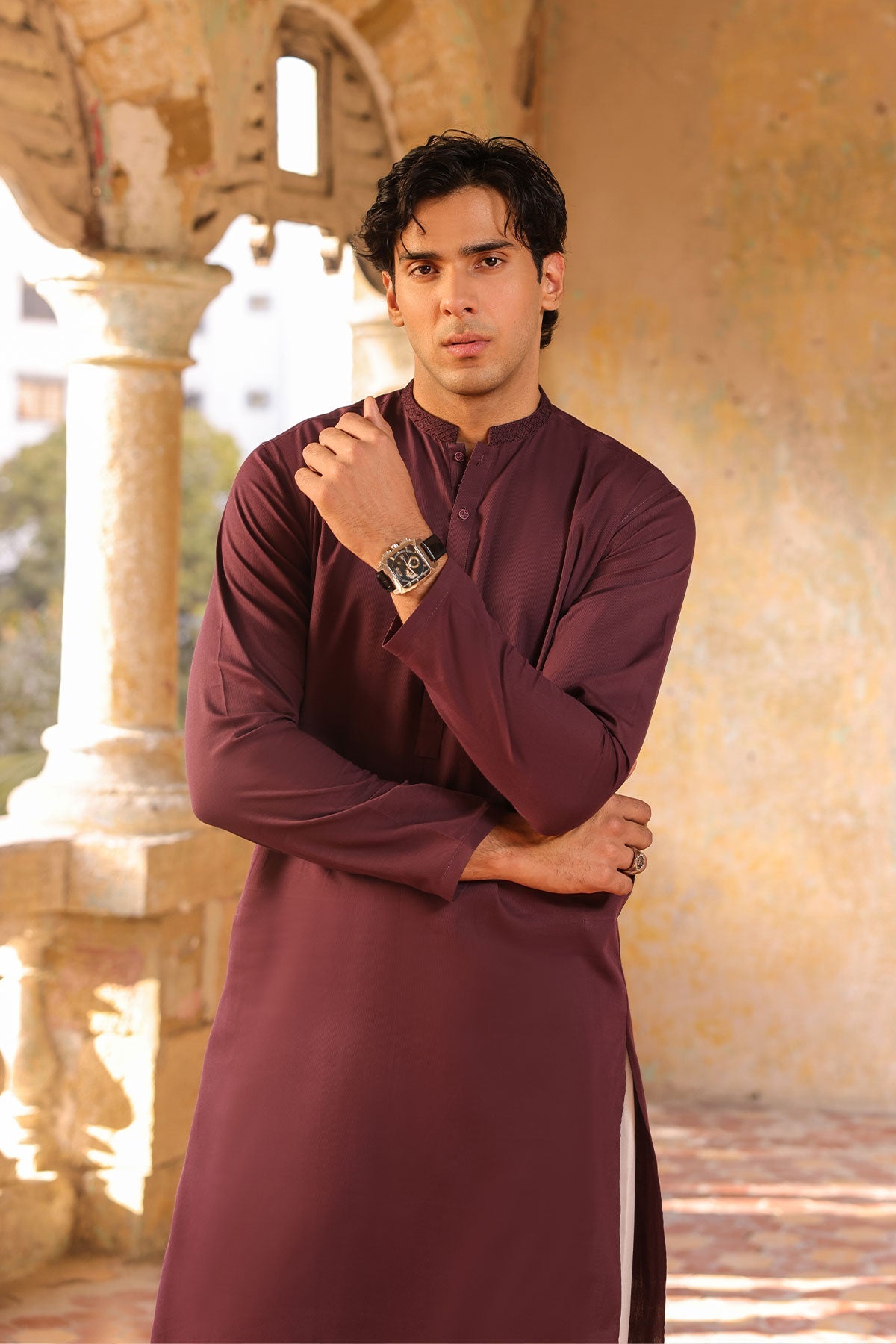 Dyed Embroidered Ribbed Kurta