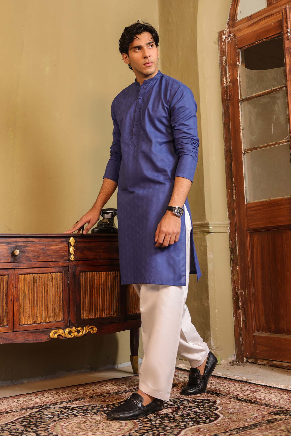 Dyed Embroidered Jacquard Kurta