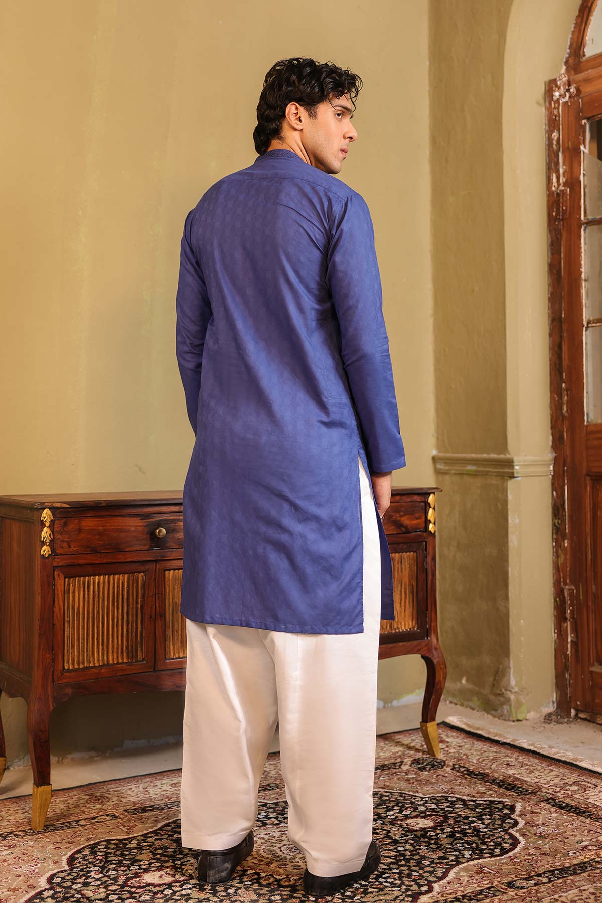 Dyed Embroidered Jacquard Kurta