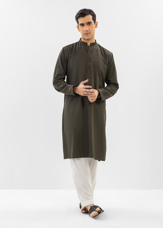 Dyed Embroidered Blended Kurta