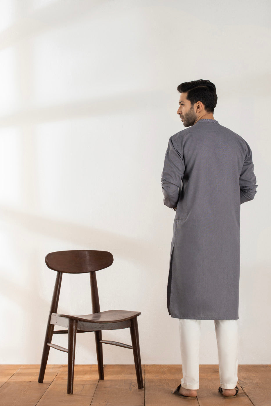 Dyed Embroidered Blended Kurta
